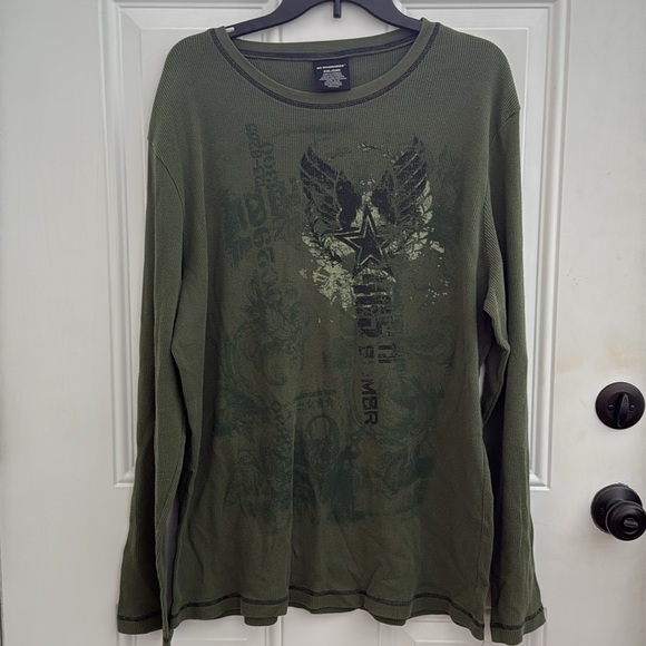 No Boundaries Graphic Long Sleeve Shirt. XXL. - Picture 4 of 11